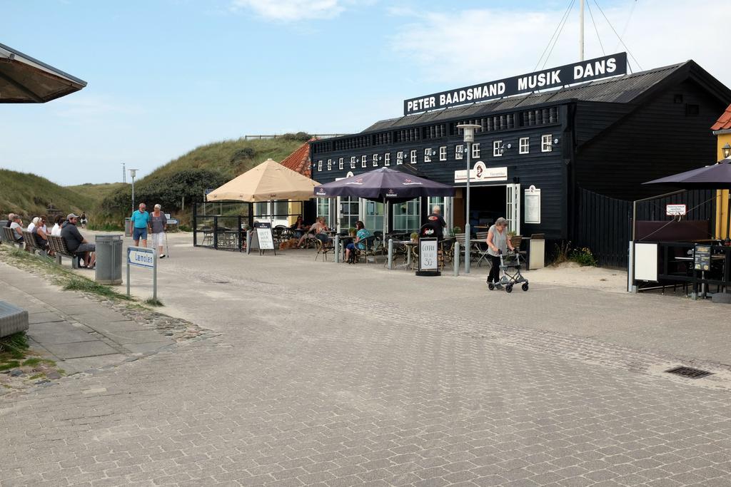 Lokken Hostel Exterior photo